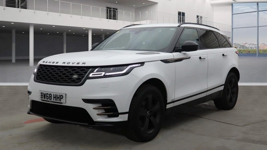 Used Land Rover Range Rover Velar 2018 for sale - 76496705: Photo 2