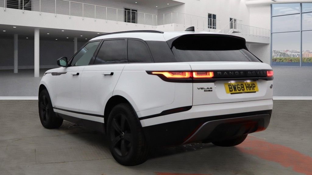 Used Land Rover Range Rover Velar 2018 for sale - 76496705: Photo 3