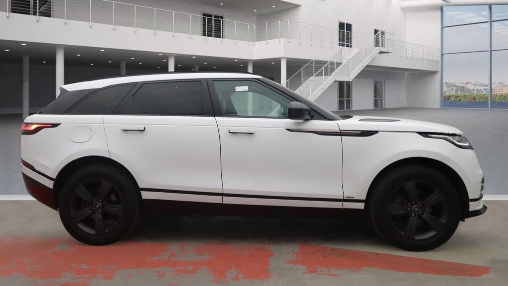 Used Land Rover Range Rover Velar 2018 for sale - 76496705: Photo 5