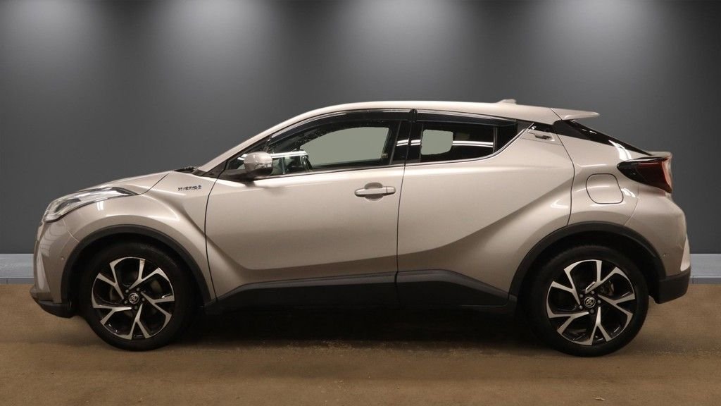 Used Toyota C-HR 2021 for sale - 78097064: Photo 6