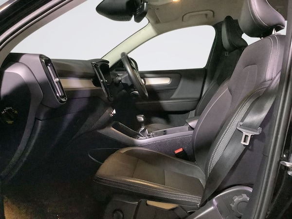 Used Volvo XC40 2018 for sale - 76297210: Photo 12