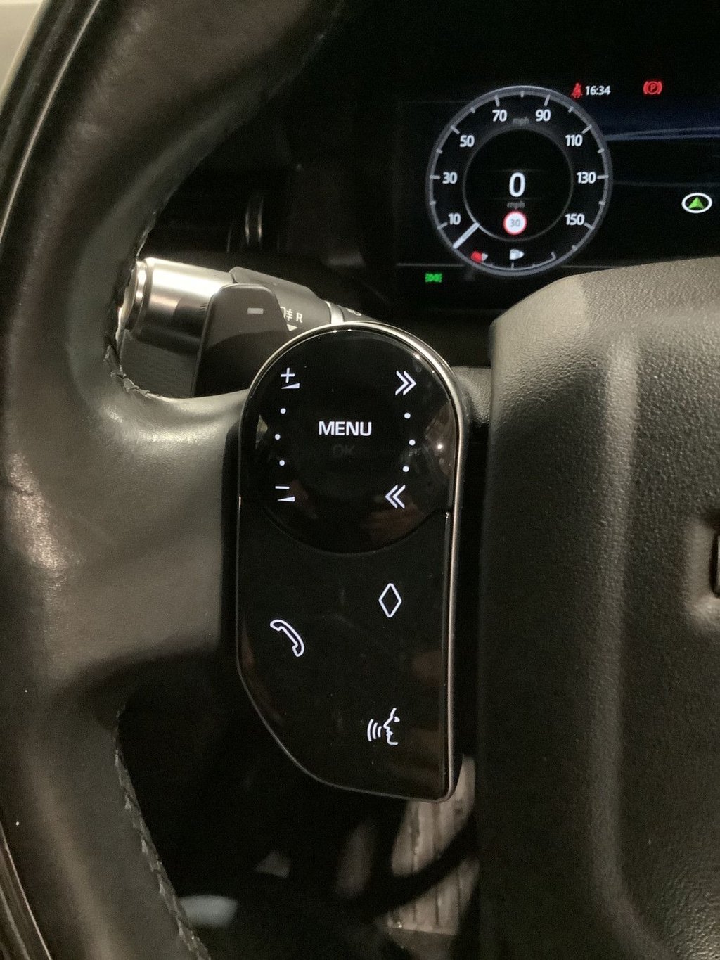 Used Land Rover Discovery Sport 2019 for sale - 77533870: Photo 9