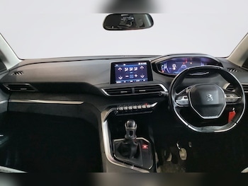 Used Peugeot 5008 2019 for sale - 77642508: Photo