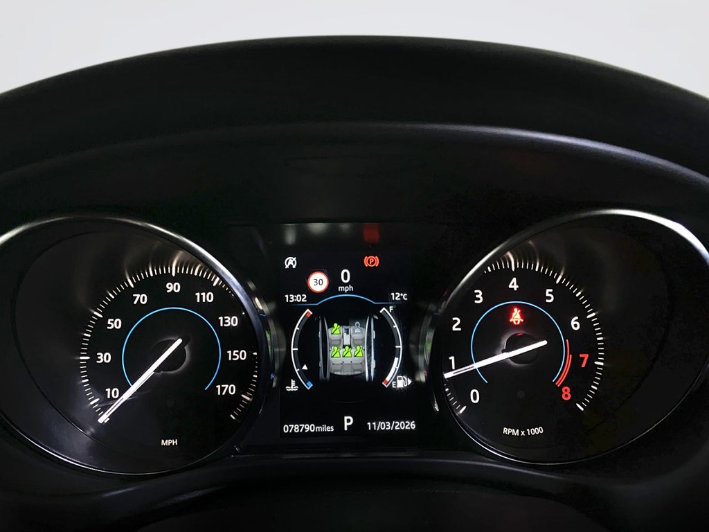 Used Jaguar XE 2019 for sale - 77927161: Photo 16