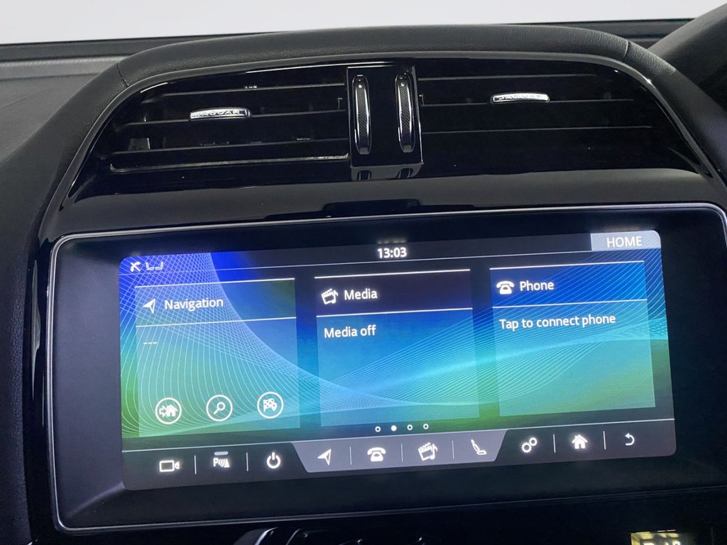 Used Jaguar XE 2019 for sale - 77927161: Photo 21