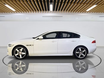Used Jaguar XE 2019 for sale - 77927161: Photo