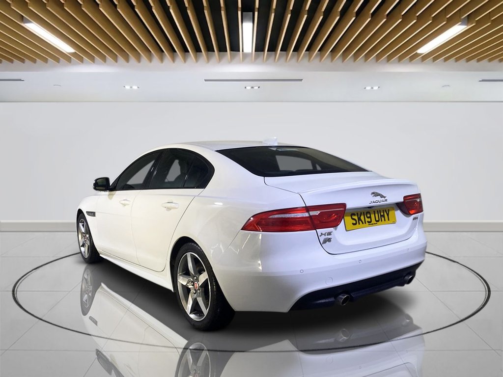 Used Jaguar XE 2019 for sale - 77927161: Photo 5