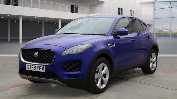 Used Jaguar E-Pace 2018 for sale - 76210606: Photo 2