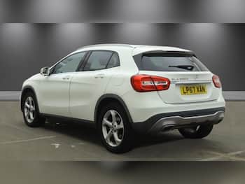 Used Mercedes-Benz GLA 2018 for sale - 79835640: Photo