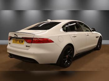 Used Jaguar XF 2017 for sale - 79675309: Photo