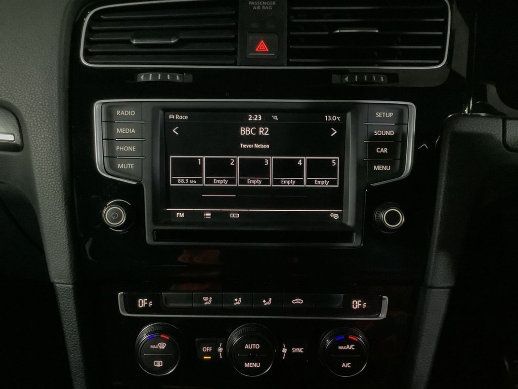 Used Volkswagen Golf 2016 for sale - 76724342: Photo 23