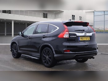 Used Honda CR-V 2017 for sale - 76470406: Photo