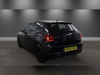 Used Volkswagen Polo 2019 for sale - 78414224: Photo