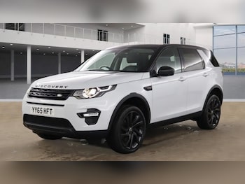 Used Land Rover Discovery Sport 2015 for sale - 76245237: Photo 2