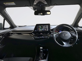 Used Toyota C-HR 2019 for sale - 78227436: Photo