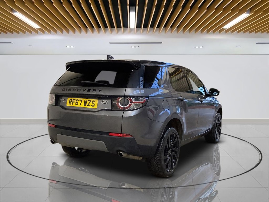 Used Land Rover Discovery Sport 2017 for sale - 76941512: Photo 5