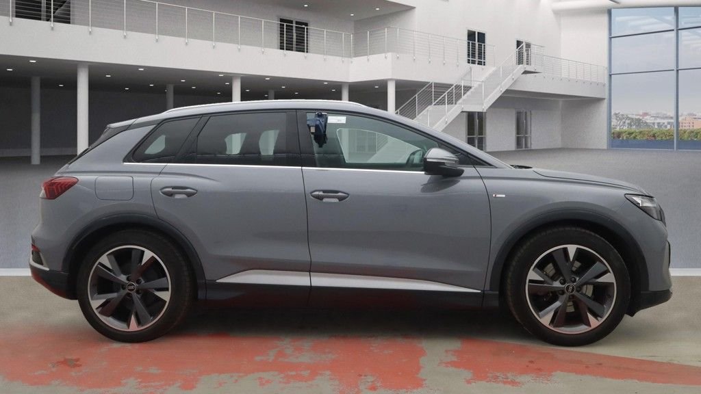 Used Audi Q4 e-tron 2021 for sale - 77263923: Photo 4