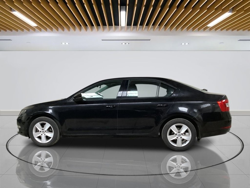 Used Skoda Octavia 2017 for sale - 77849742: Photo 5