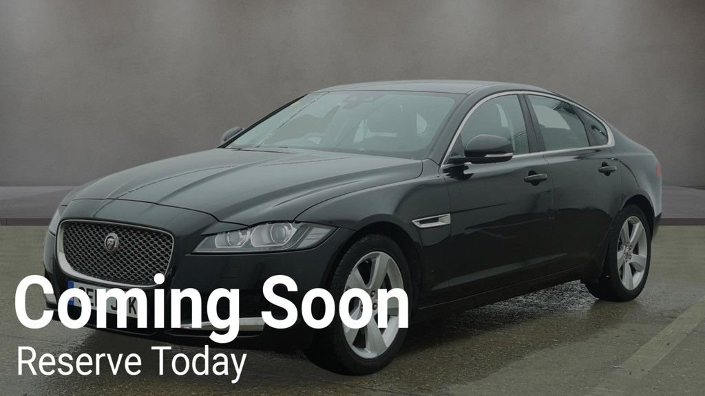 Used Jaguar XF 2016 for sale - 77976306: Photo 2
