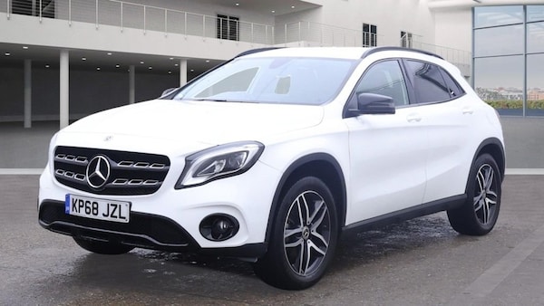 Used Mercedes-Benz GLA 2018 for sale - 76304280: Photo 2