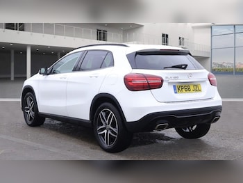Used Mercedes-Benz GLA 2018 for sale - 76304280: Photo 3