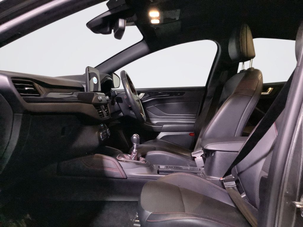 Used Ford Focus 2020 for sale - 76417134: Photo 9