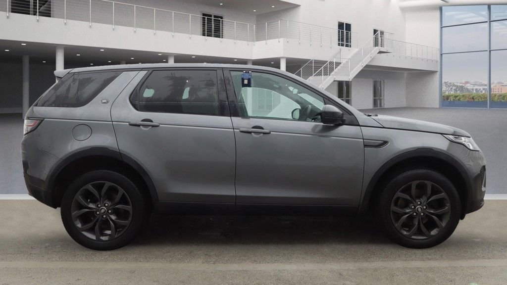 Used Land Rover Discovery Sport 2019 for sale - 76788065: Photo 5