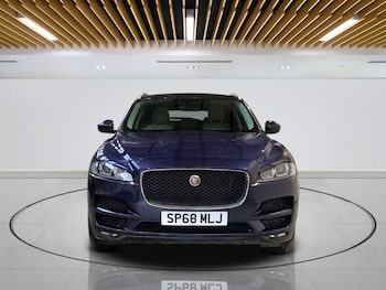 Used Jaguar F-Pace 2018 for sale - 76867469: Photo