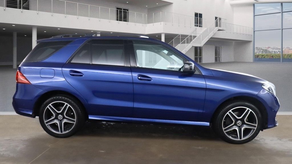 Used Mercedes-Benz GLE 2017 for sale - 77369482: Photo 11