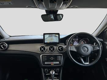 Used Mercedes-Benz GLA 2018 for sale - 79632233: Photo