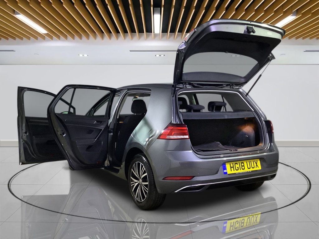 Used Volkswagen Golf 2018 for sale - 76445738: Photo 10