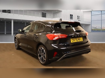 Used Ford Focus 2020 for sale - 76118419: Photo 3