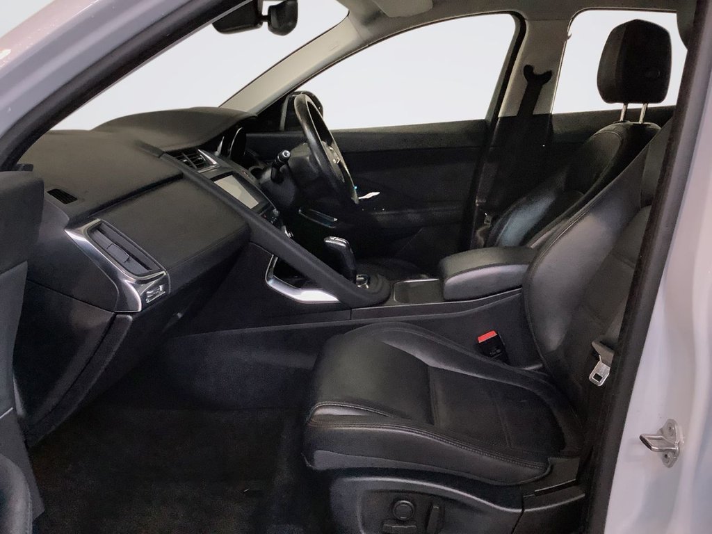 Used Jaguar E-Pace 2019 for sale - 77978932: Photo 13