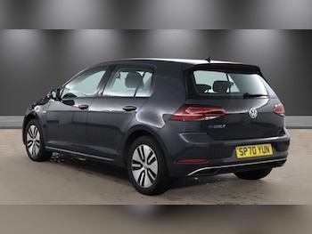 Used Volkswagen Golf 2020 for sale - 78930877: Photo