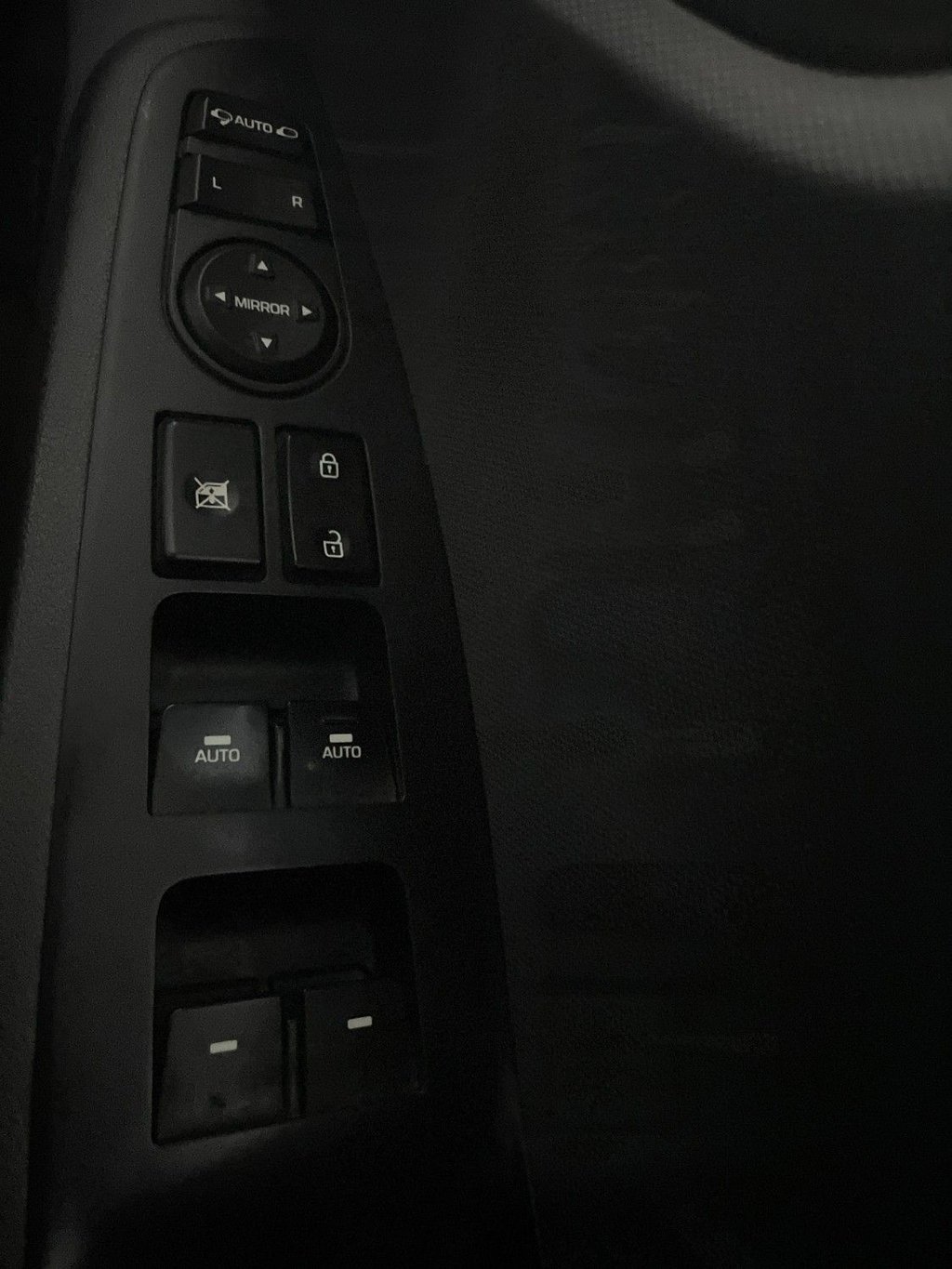 Used Hyundai IONIQ 2018 for sale - 76439301: Photo 26