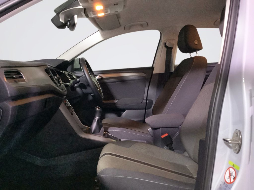 Used Volkswagen T-Roc 2021 for sale - 76496200: Photo 12