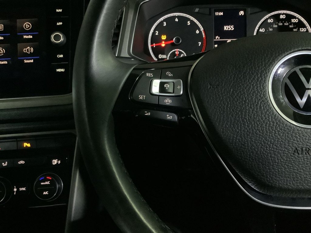 Used Volkswagen T-Roc 2021 for sale - 76496200: Photo 17