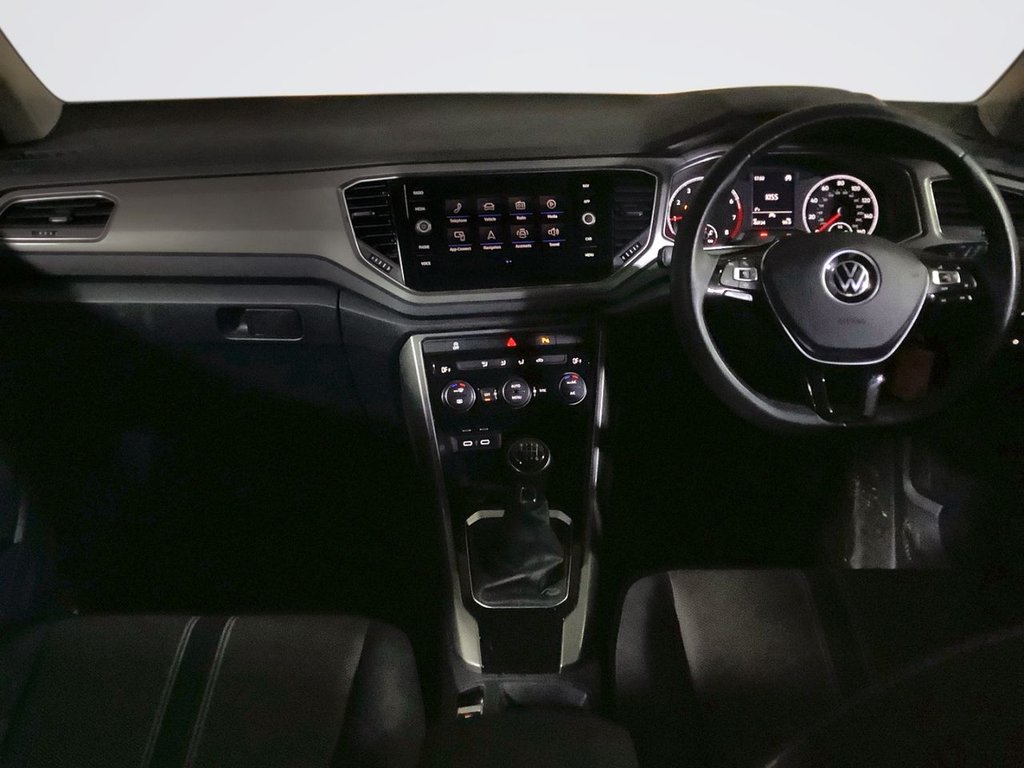 Used Volkswagen T-Roc 2021 for sale - 76496200: Photo 3