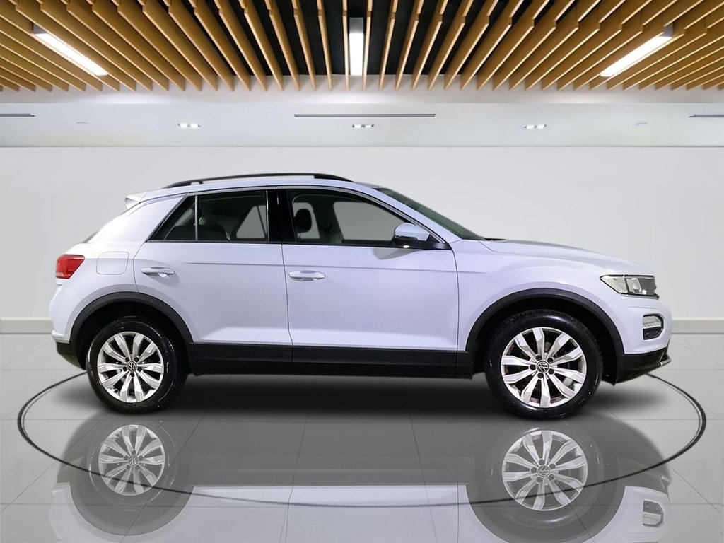 Used Volkswagen T-Roc 2021 for sale - 76496200: Photo 9