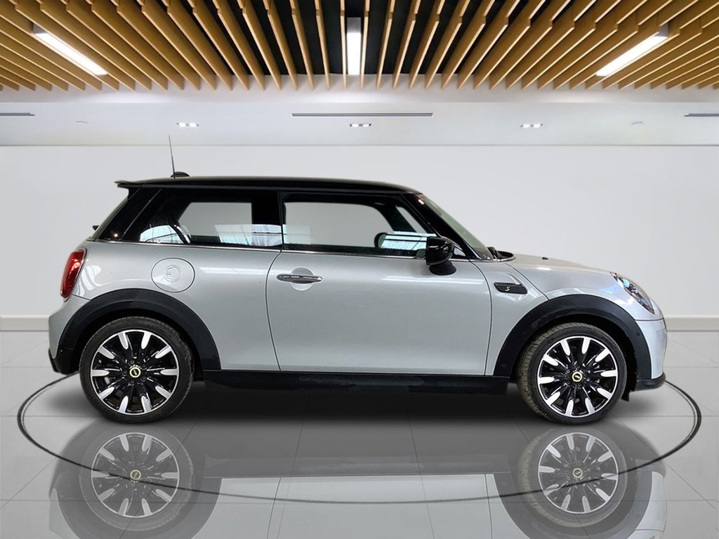 Used MINI Hatch 2021 for sale - 77820780: Photo 9