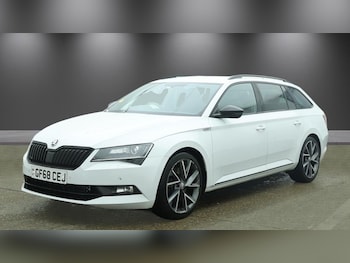 Used Skoda Superb 2018 for sale - 78612139: Photo
