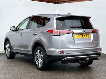 Used Toyota RAV4 2018 for sale - 76323996: Photo