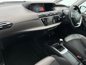 Used Citroen C4 Picasso 2018 for sale - 75557055: Photo