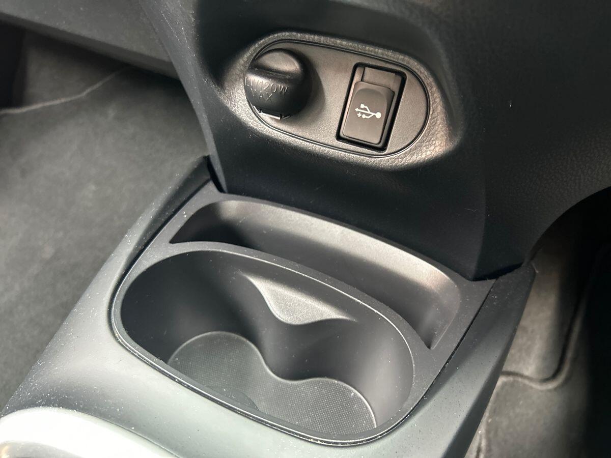 Used Toyota Yaris 2017 for sale - 76090268: Photo 26