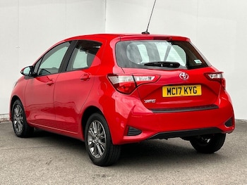 Used Toyota Yaris 2017 for sale - 76090268: Photo