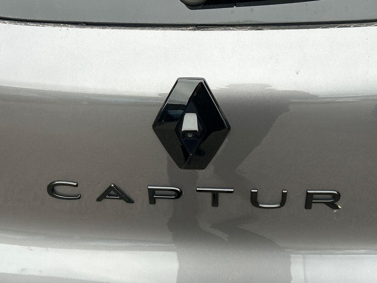 Used Renault Captur 2023 for sale - 77829387: Photo 25