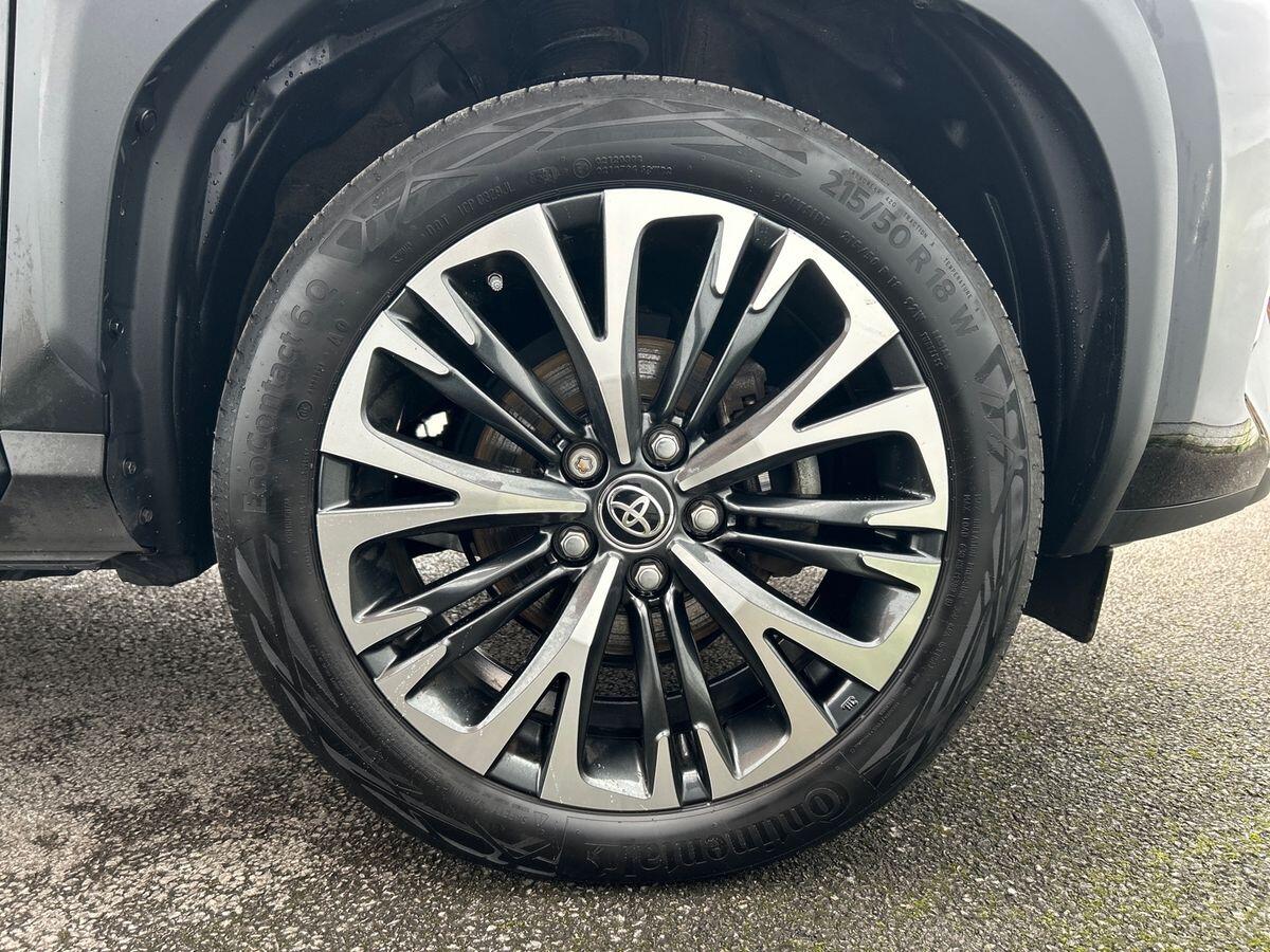 Used Toyota Yaris Cross 2023 for sale - 77541023: Photo 13