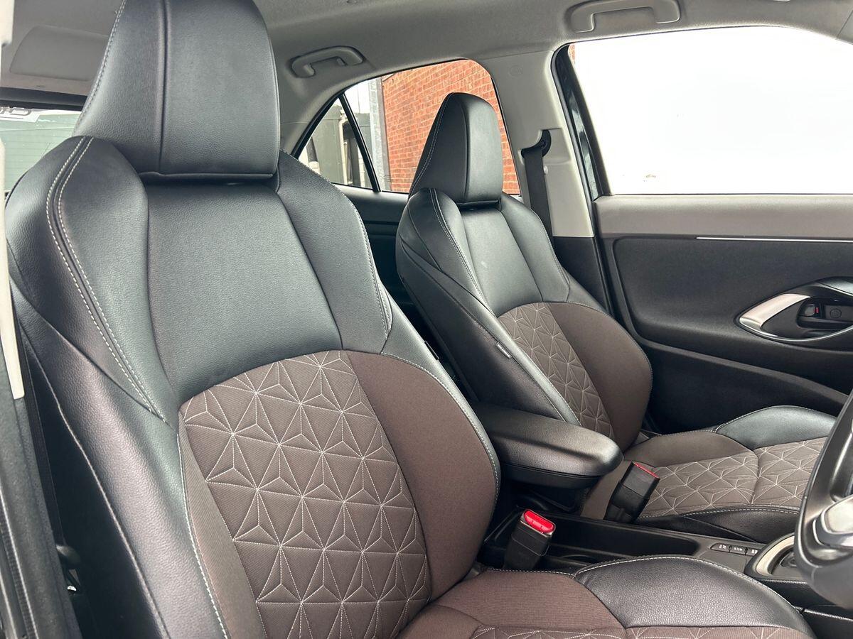 Used Toyota Yaris Cross 2023 for sale - 77541023: Photo 18