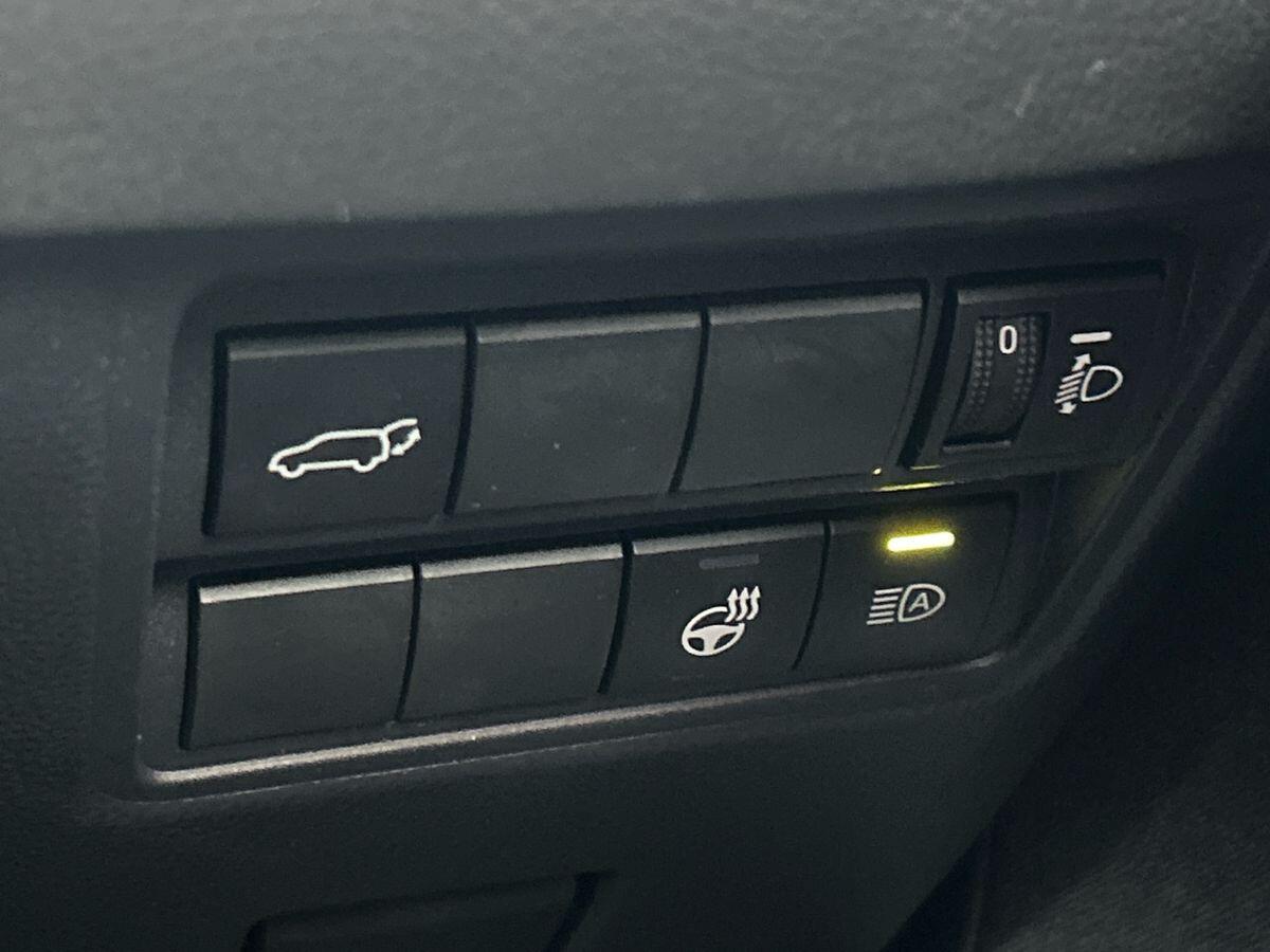 Used Toyota Yaris Cross 2023 for sale - 77541023: Photo 41