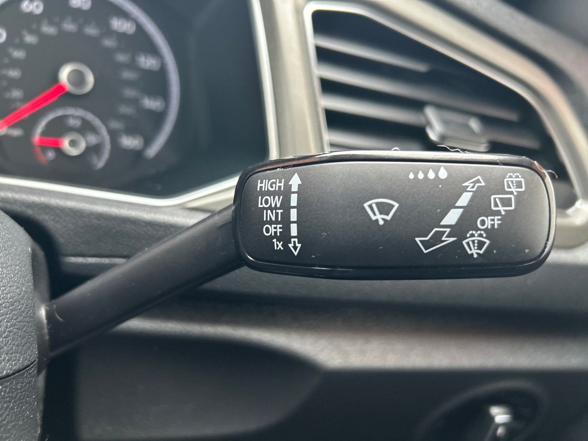 Used Volkswagen T-Roc 2020 for sale - 77604237: Photo 30